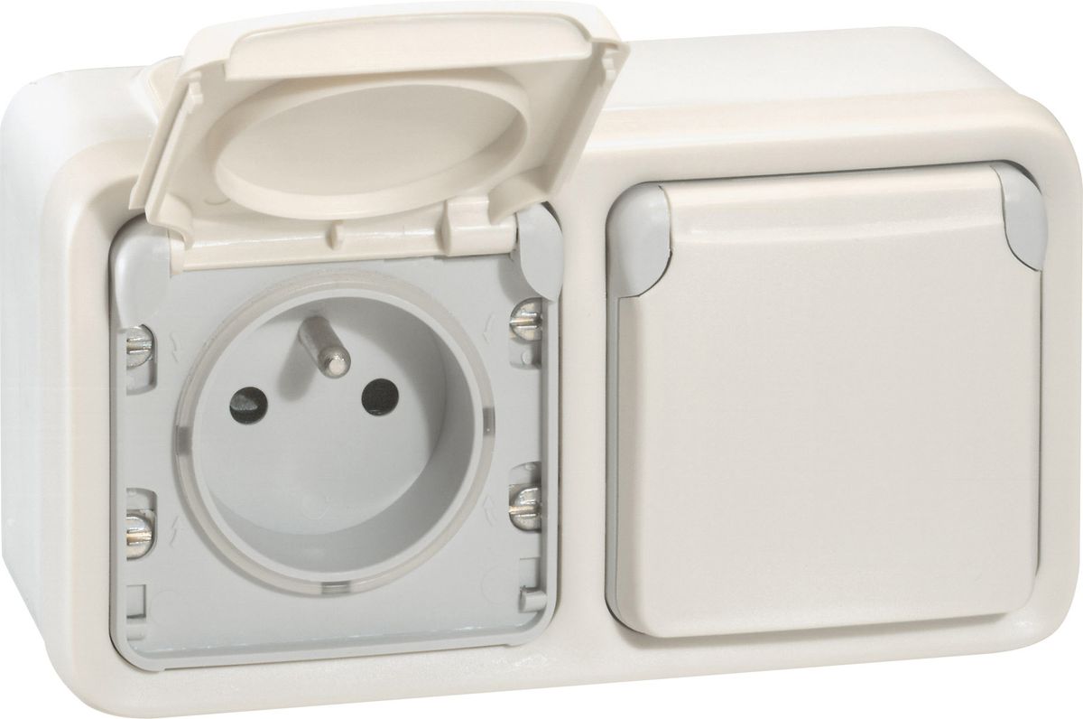 Коробка монтажная  069690