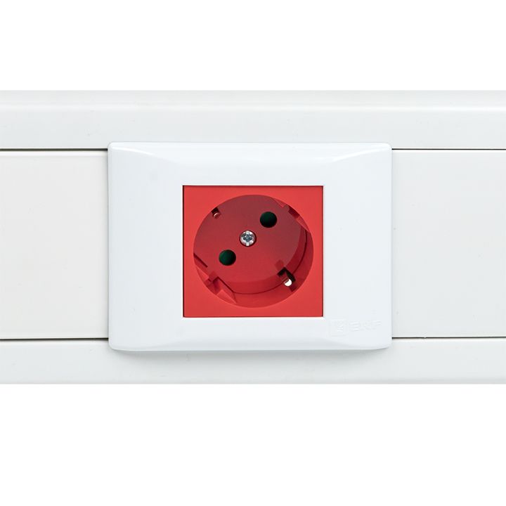 Розетка силовая  E6MR16-028-70-45