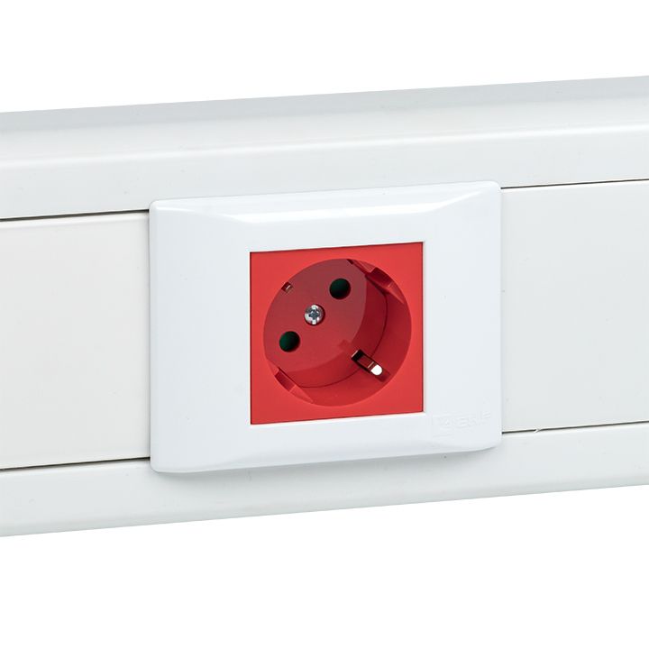 Розетка силовая  E6MR16-028-70-45