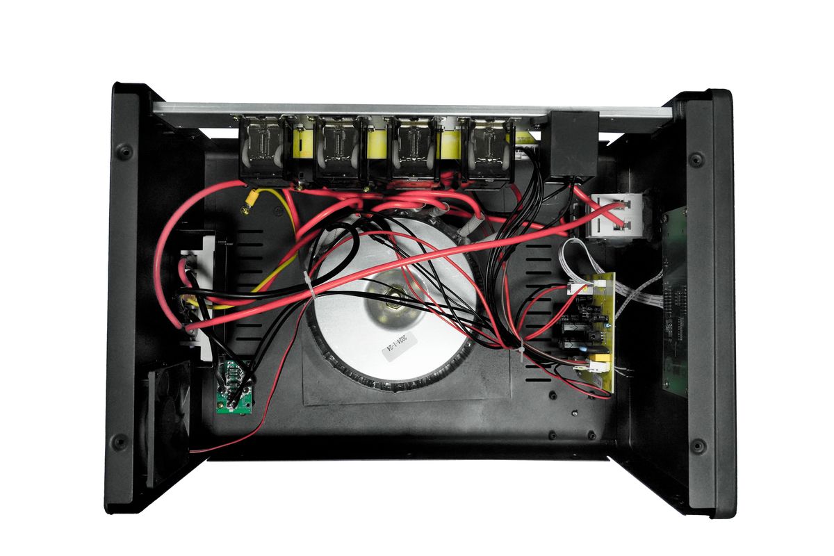 Стабилизатор напряжения AVR TOWER 8000RF 4512020370009
