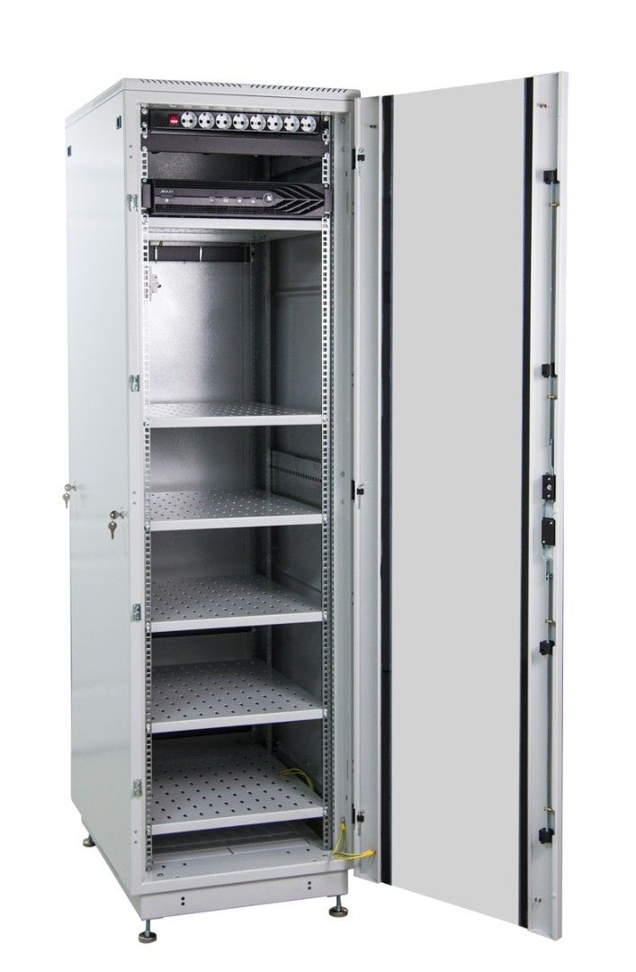 Источник бесперебойного питания SKAT-UPS 3000 SNMP 467