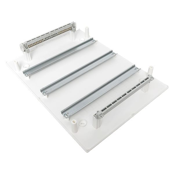 Щит распределительный  ux-3x18-nw