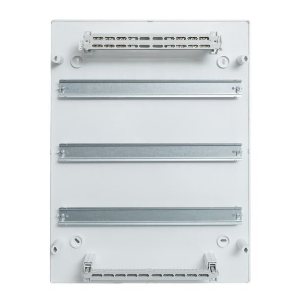 Щит распределительный  ux-3x18-n