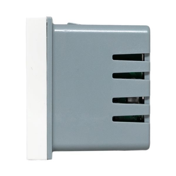 Розетка телекоммуникационная  E2MR2-20USB-10