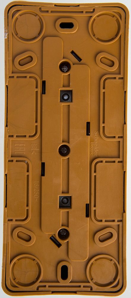 Розетка силовая  PA16-012T