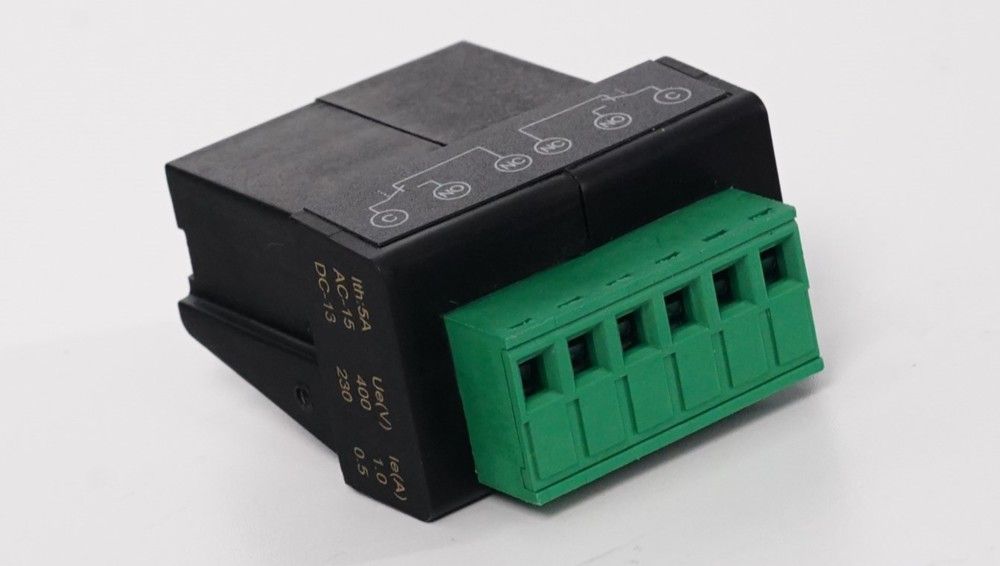 Контакт вспомогательный  SSDOF221625
