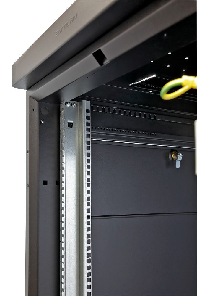 Шкаф монтажный Rackcenter D9000 60F-42-6C-94BL