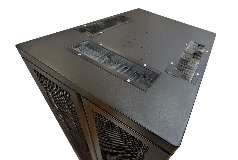 Шкаф монтажный Rackcenter D9000 60F-42-7C-95BL