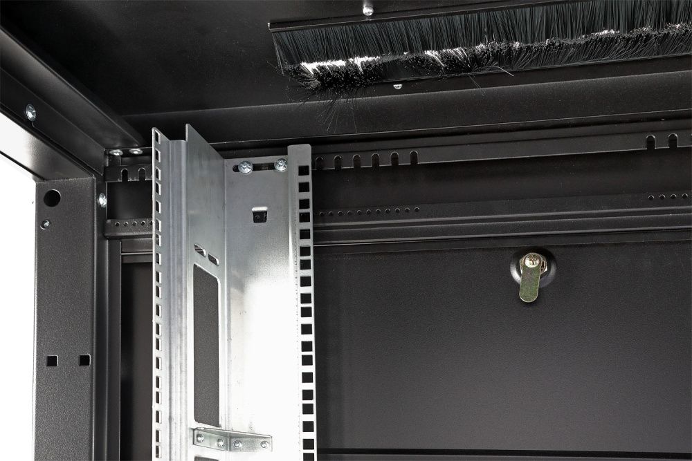 Шкаф монтажный Rackcenter D9000 60F-48-7A-94BL
