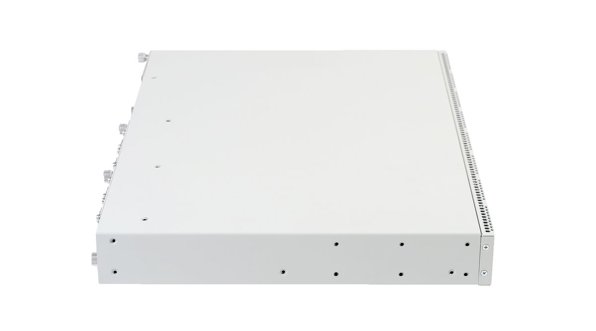 Коммутатор  LTP-16N