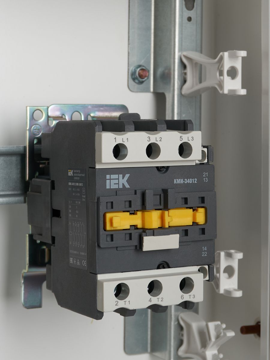 Контактор  KKM31-040-400-11