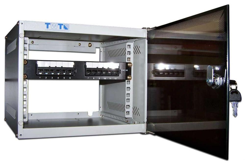Шкаф телекоммуникационный  TWT-CBW10-15U-3x3