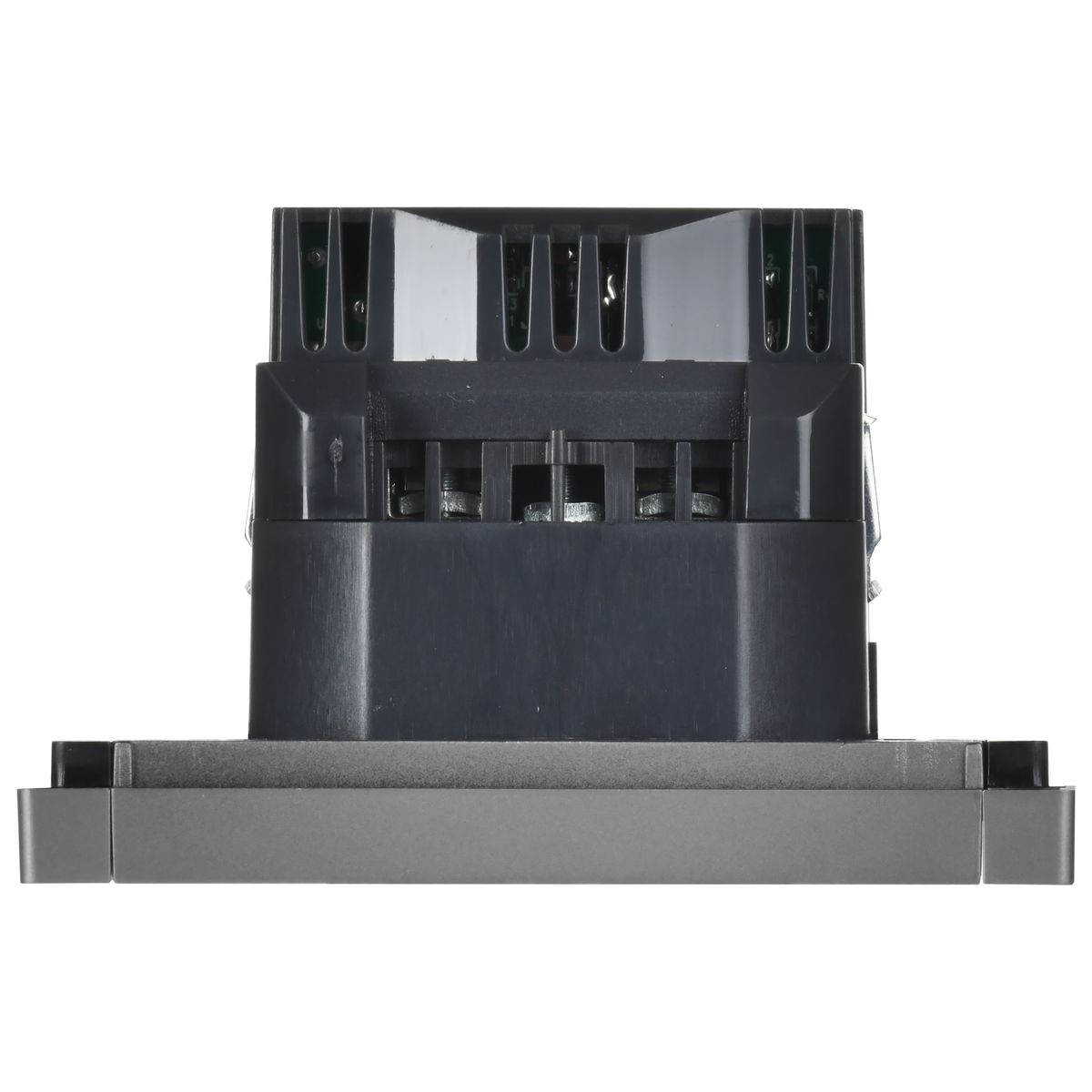 Розетка силовая  FP-R14-16-U22-018-K46
