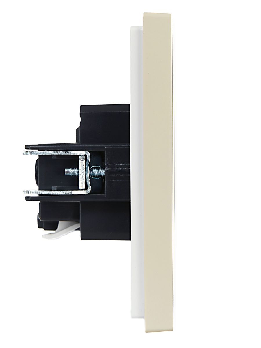 Розетка силовая  FP-R11-16-1-K10