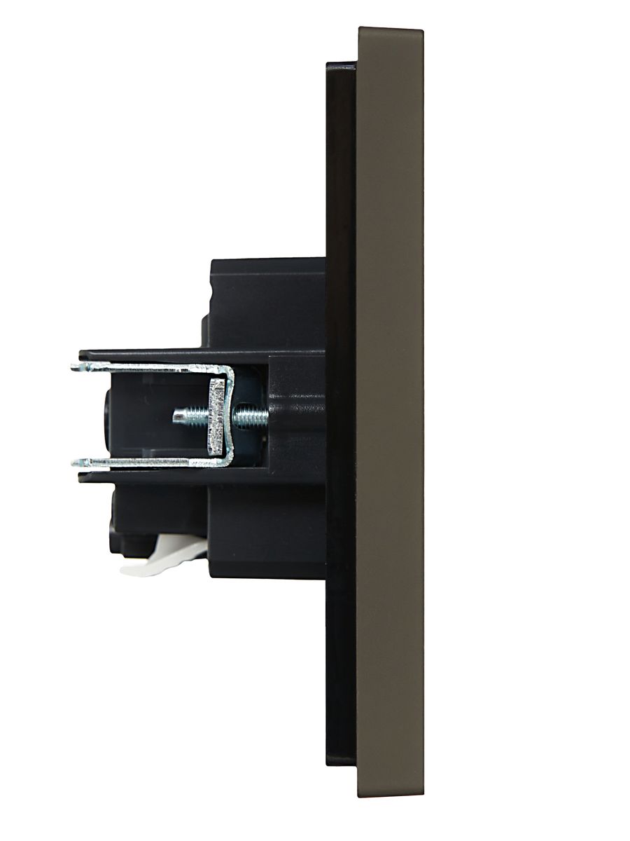 Розетка силовая  FP-R11-16-1-K03