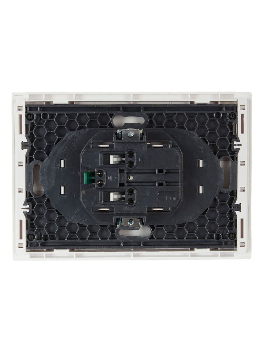 Розетка силовая  FP-R21-16-1-K01