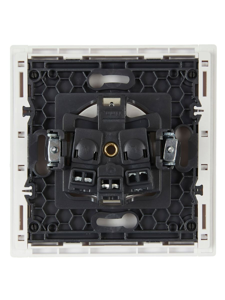 Розетка силовая  FP-R11-16-K01