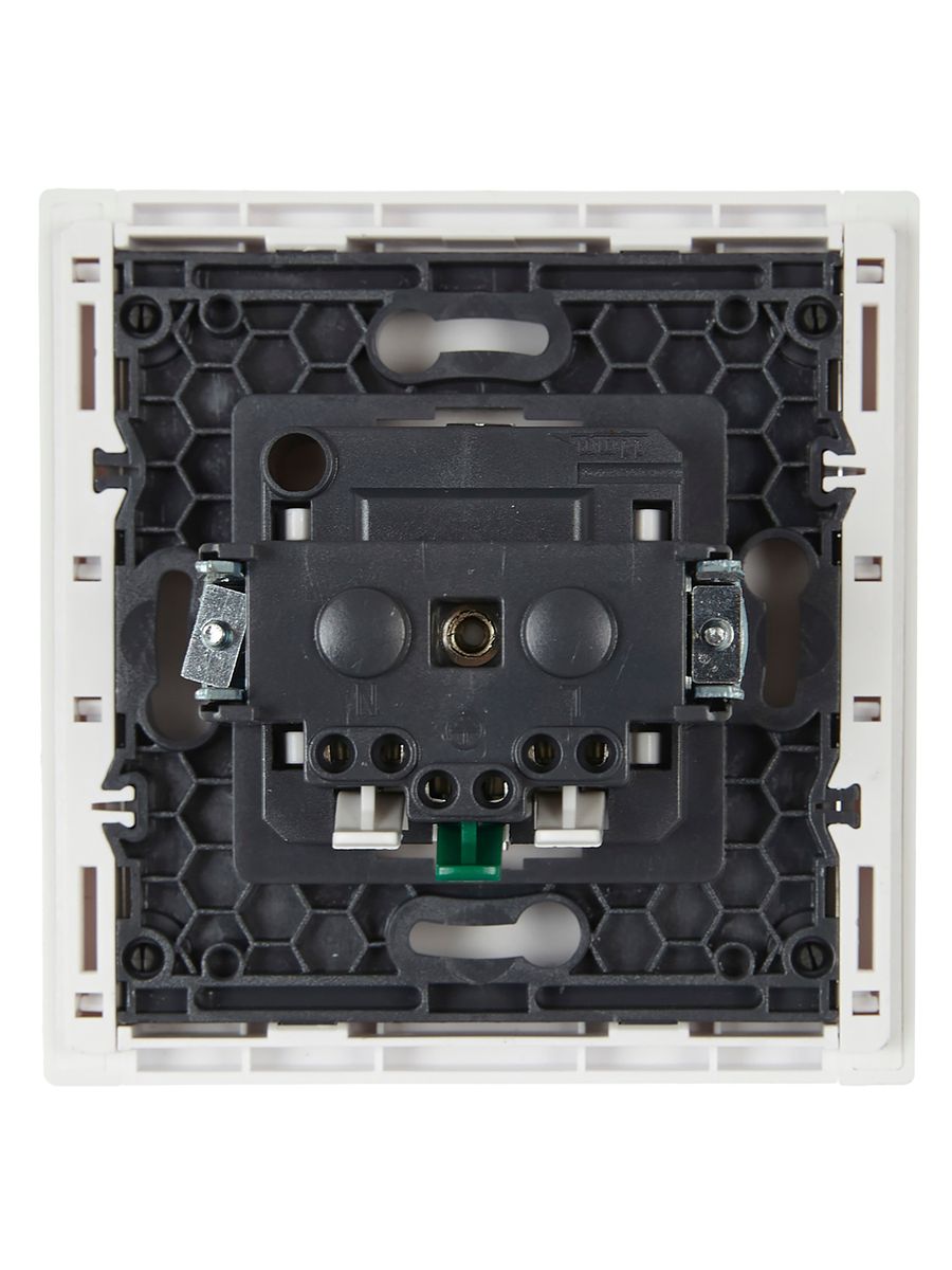 Розетка силовая  FP-R14-16-1-K01