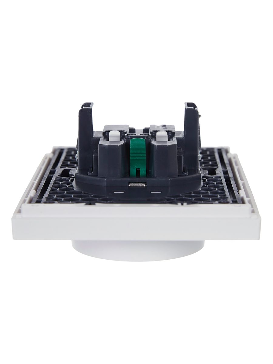 Розетка силовая  FP-R24-16-1-K01