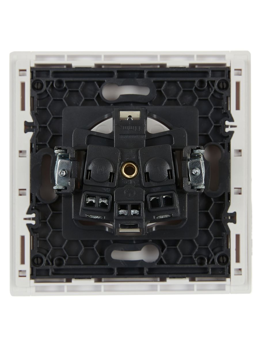 Розетка силовая  FP-R14-16-K01