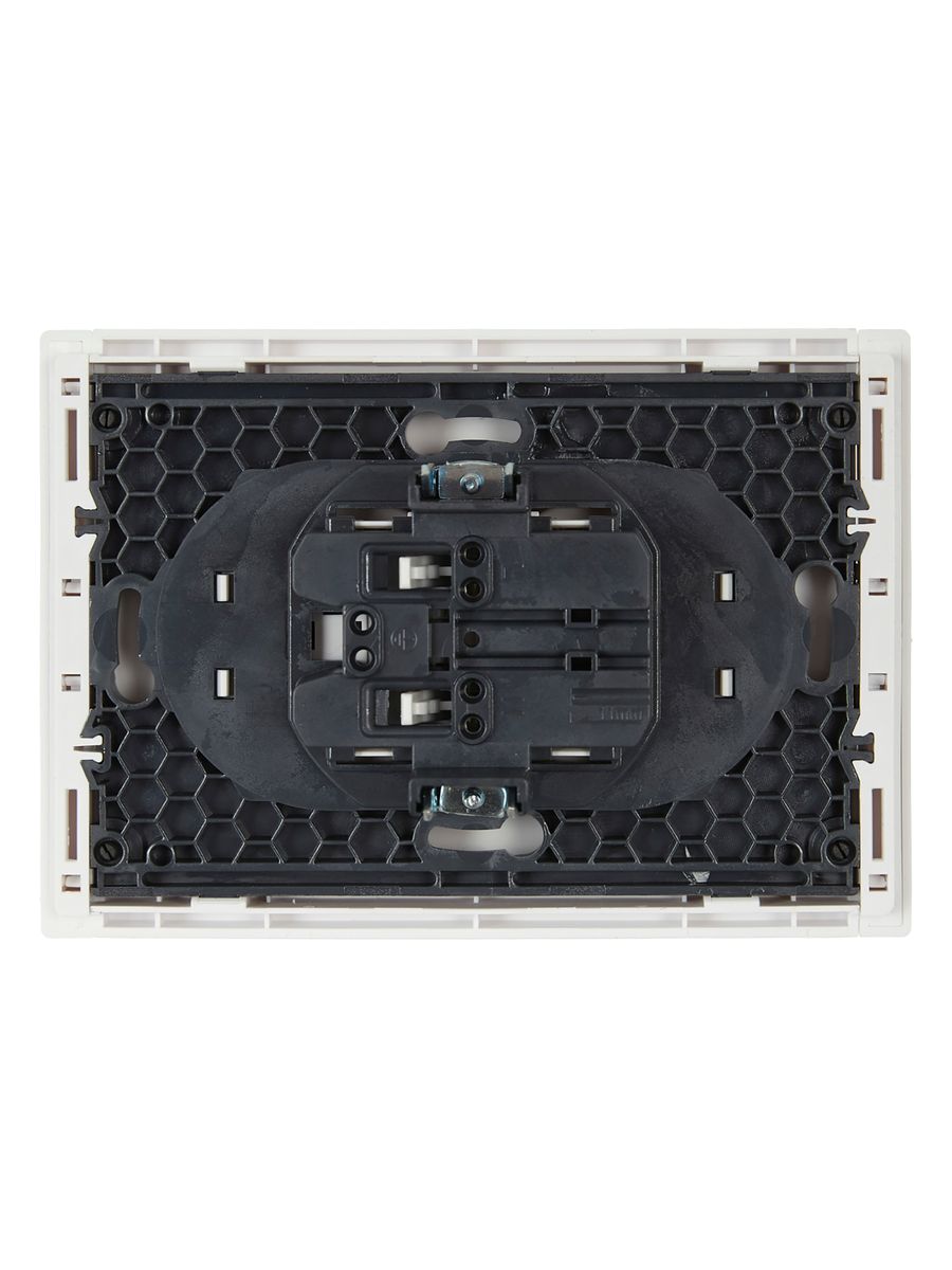Розетка силовая  FP-R23-10-1-K01