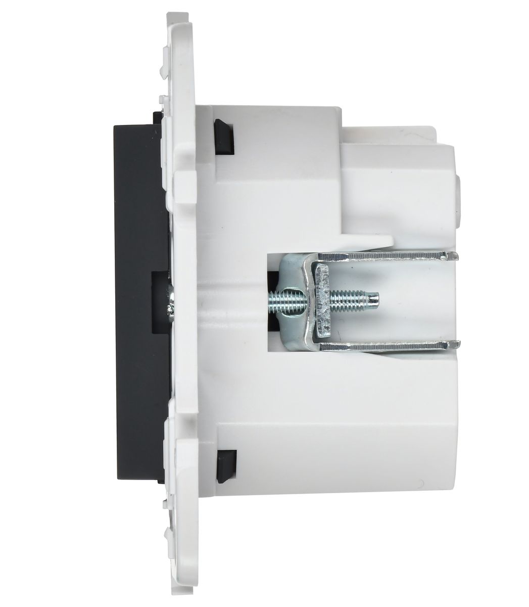 Розетка силовая  SK-R14-16-U14-018-K53