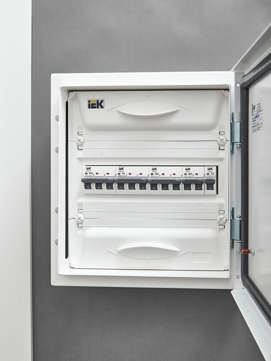 Выключатель автоматический  AR-M10N-3-C004