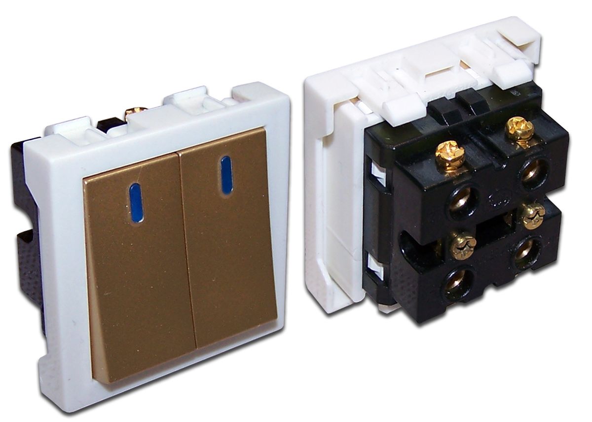 Выключатель  LAN-EC45x45-S22-BRZ