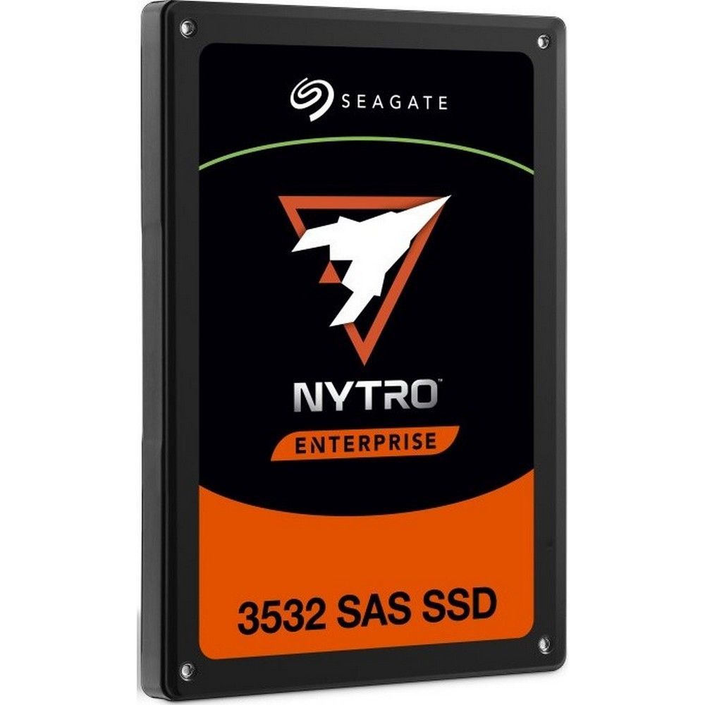 Накопитель твердотельный  XS6400LE70084