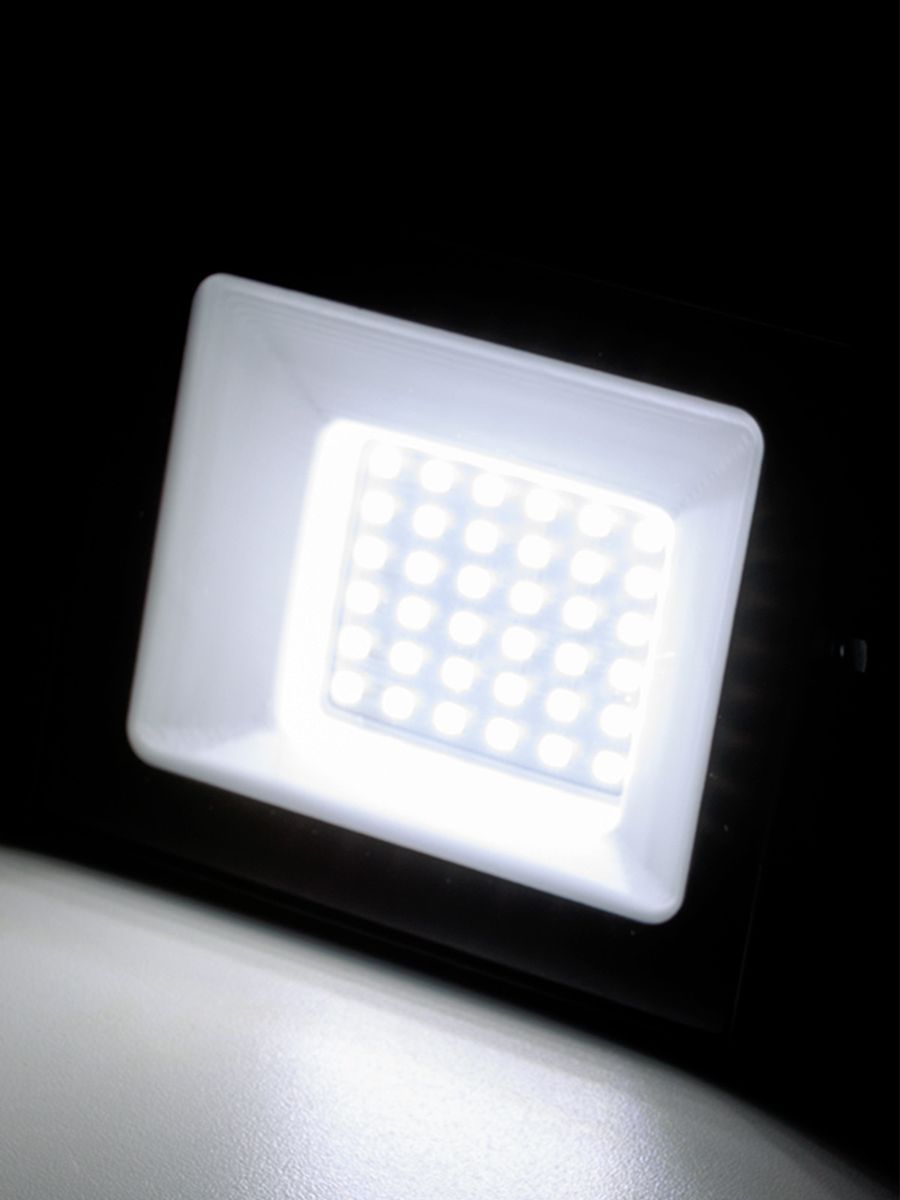 Прожектор  SQ0336-0303