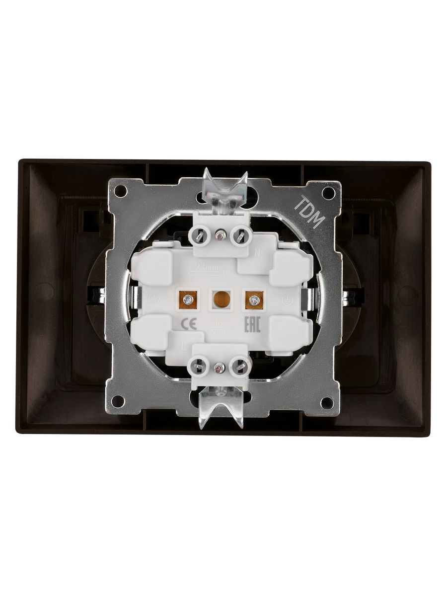 Розетка силовая  SQ1815-0560