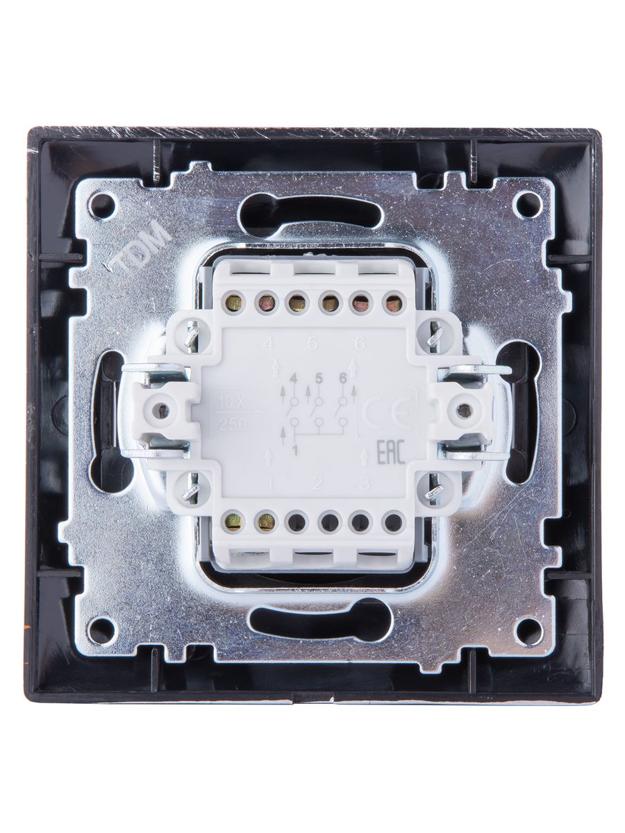 Выключатель  SQ1815-0645