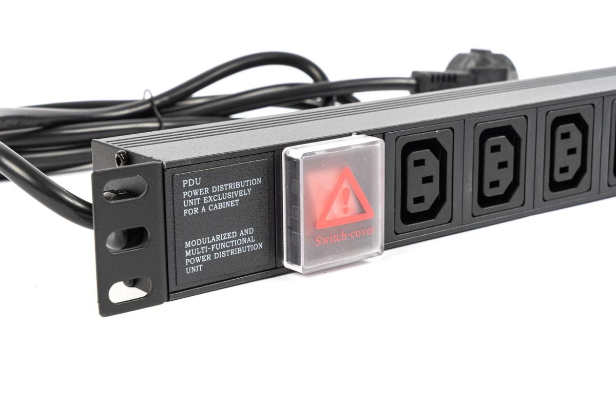 Блок розеток Rapan-PDU8 S-C13 754