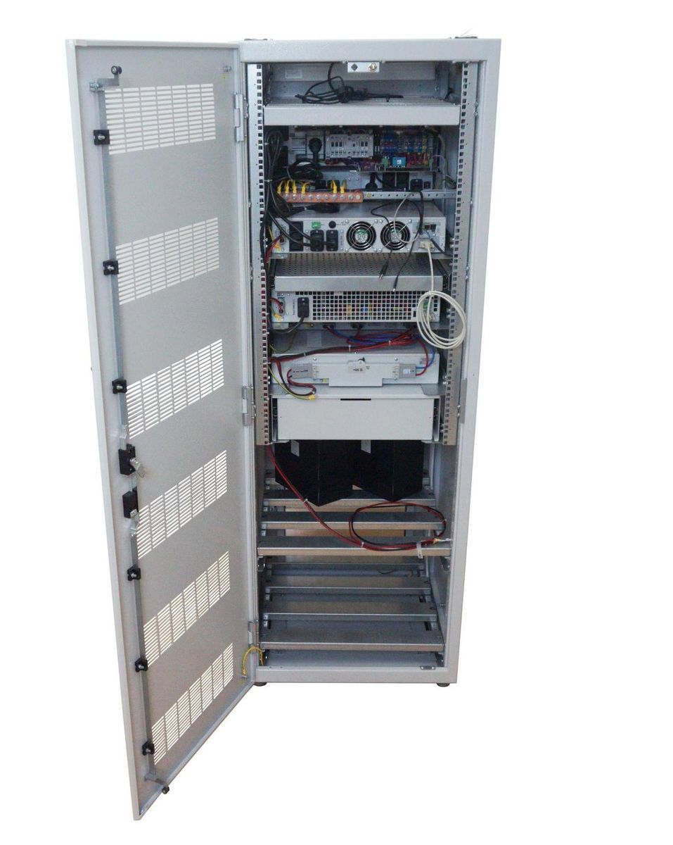 Источник бесперебойного питания SR1103TL 