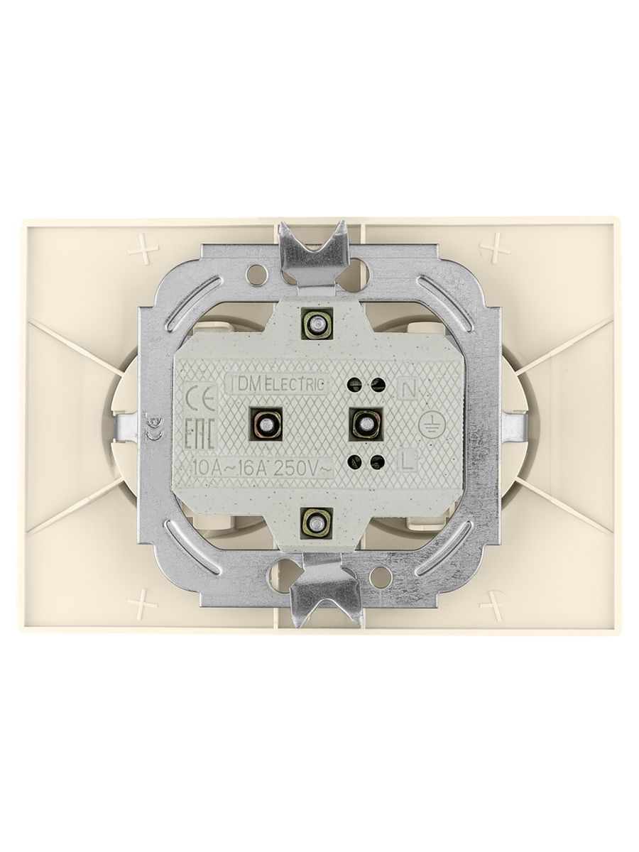 Розетка силовая  SQ1814-0118