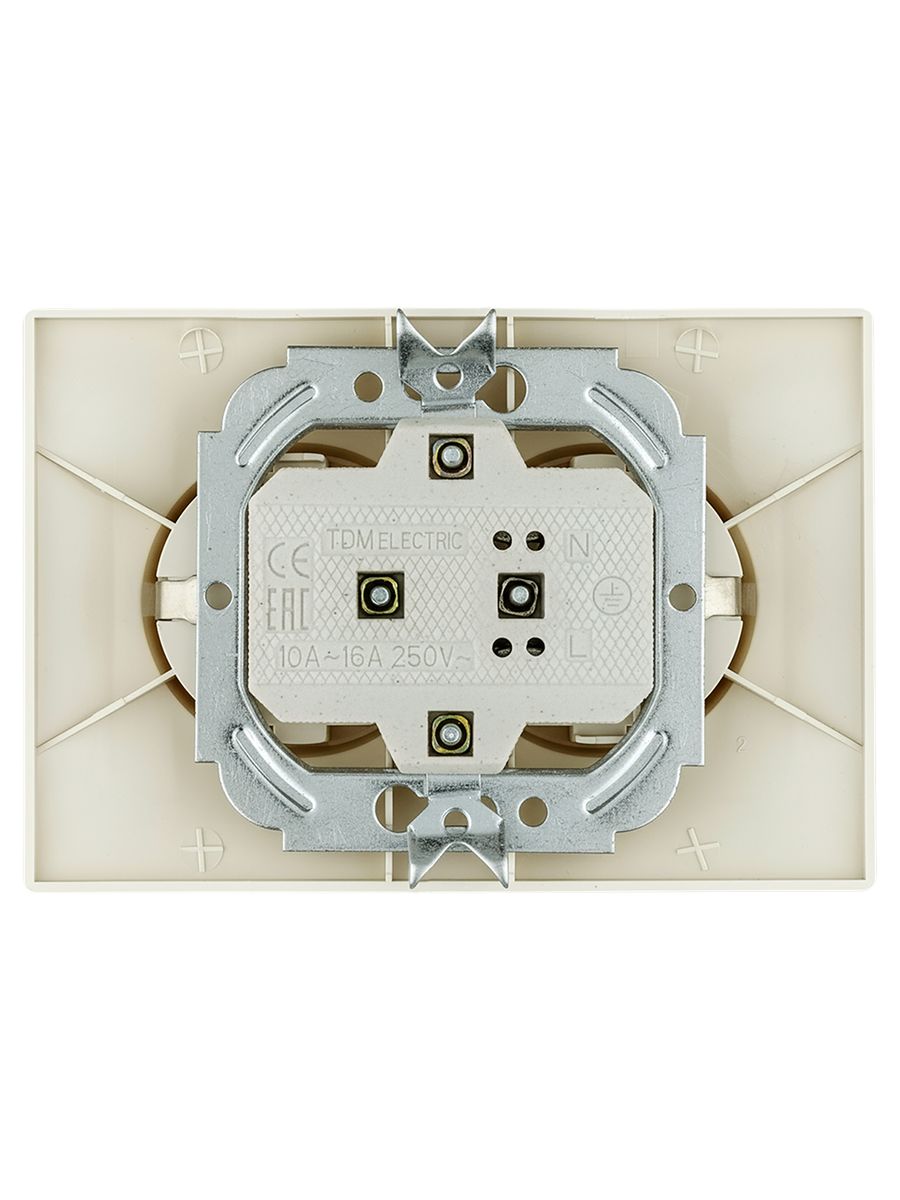 Розетка силовая  SQ1814-0114