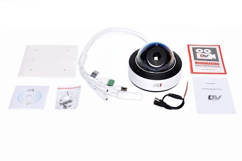 Видеокамера IP LTV CNE-821 58 LS409821