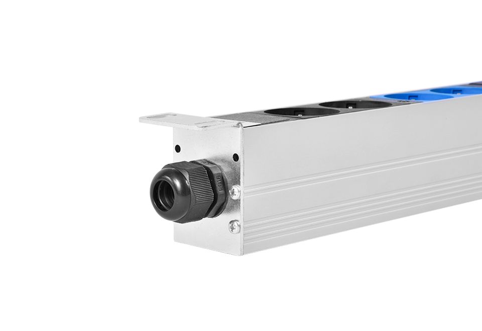 Блок розеток  R-2MC3-32-2x2S-440-K
