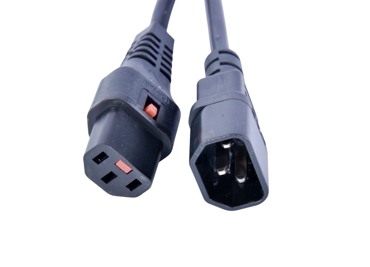 Провод питания  R-10-Cord-C13-C14-3