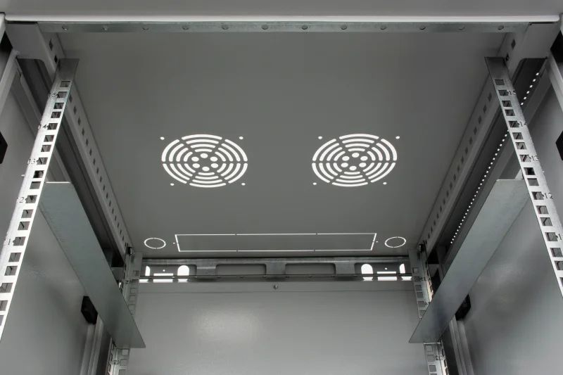 Шкаф телекоммуникационный  SNR-TWC-12-SF-R-MD
