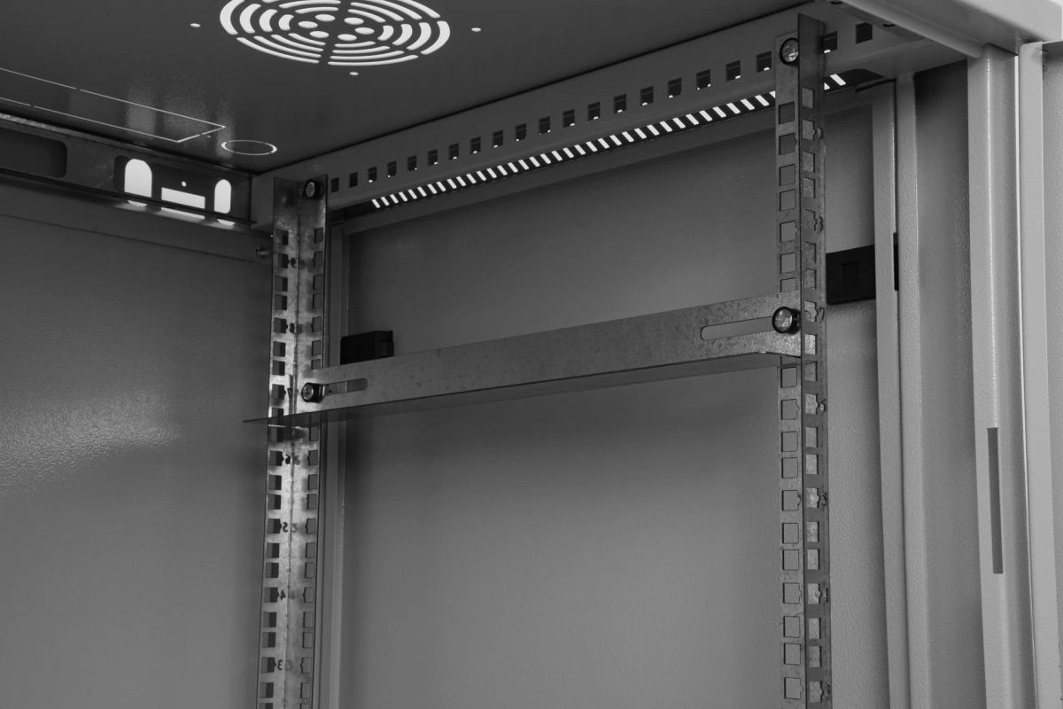 Шкаф телекоммуникационный  SNR-TWC-9-SF-R-GD