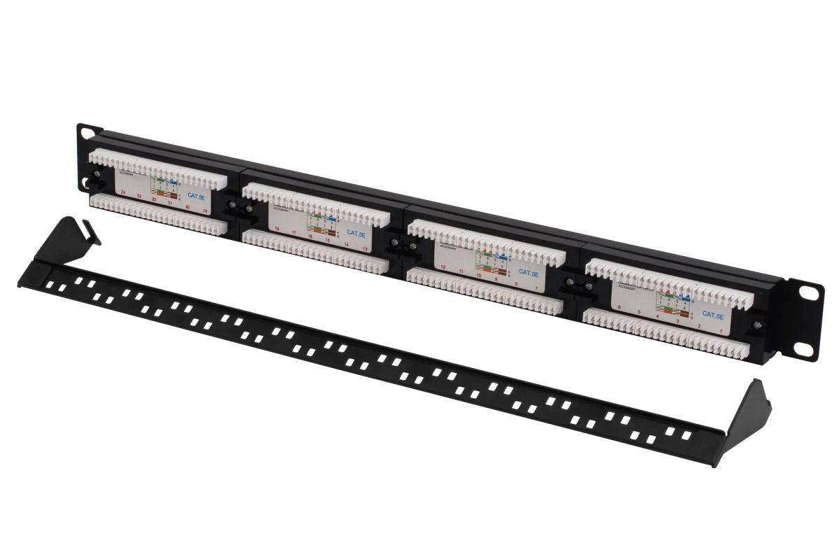 Патч-панель  SNR-UD-1U24-5E-H