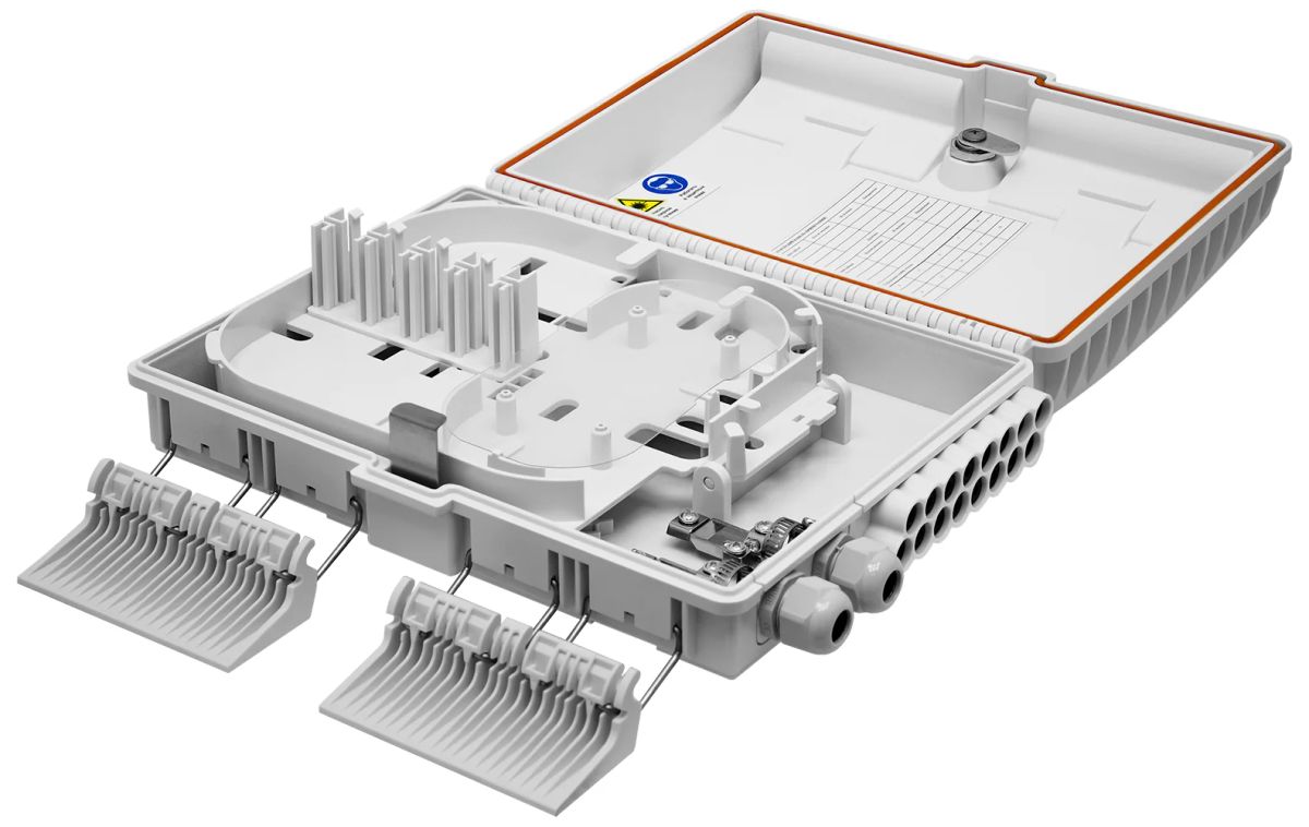 Коробка распределительная  SNR-FTTH-FDB-16