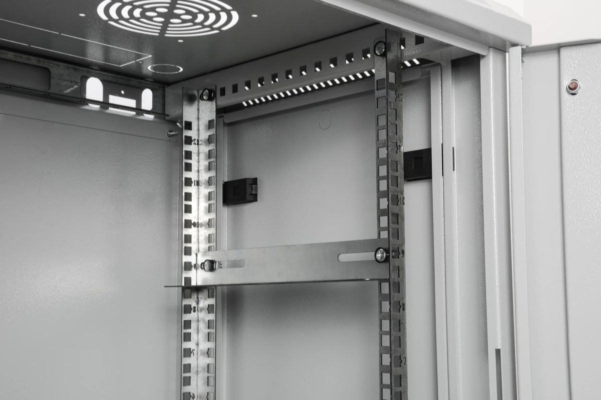 Шкаф телекоммуникационный  SNR-TWC-12-SF-R-G