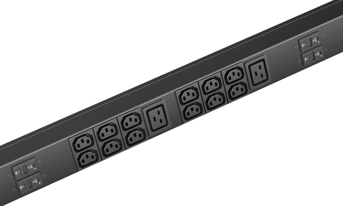 Блок розеток  SNR-PDU-A-36A06B-32L3