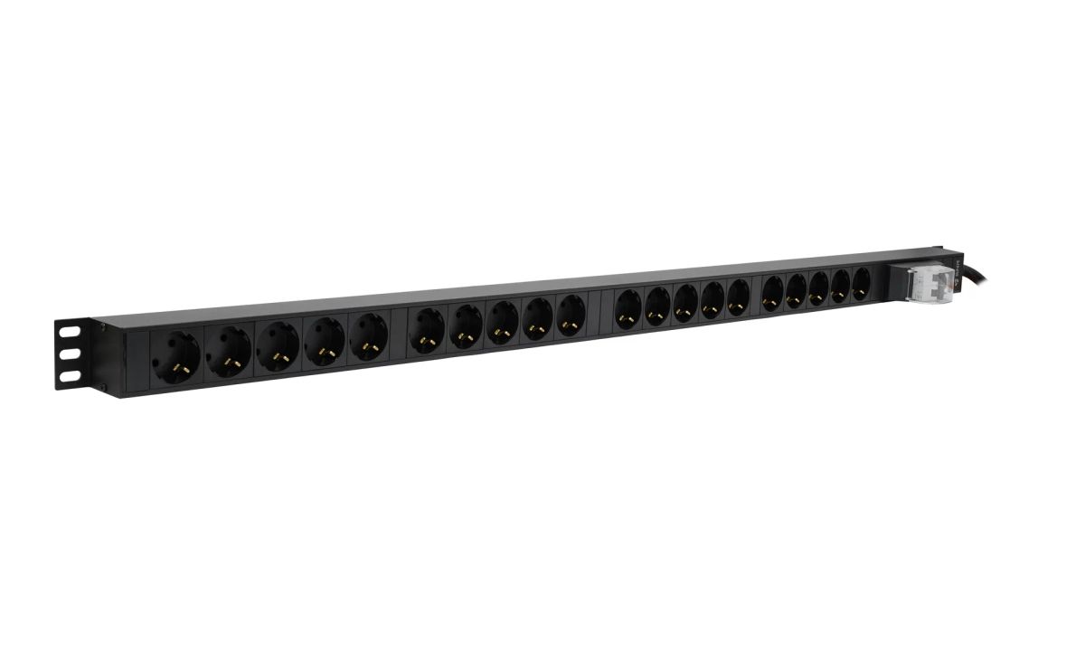 Блок розеток  SNR-PDU-20S-32L1