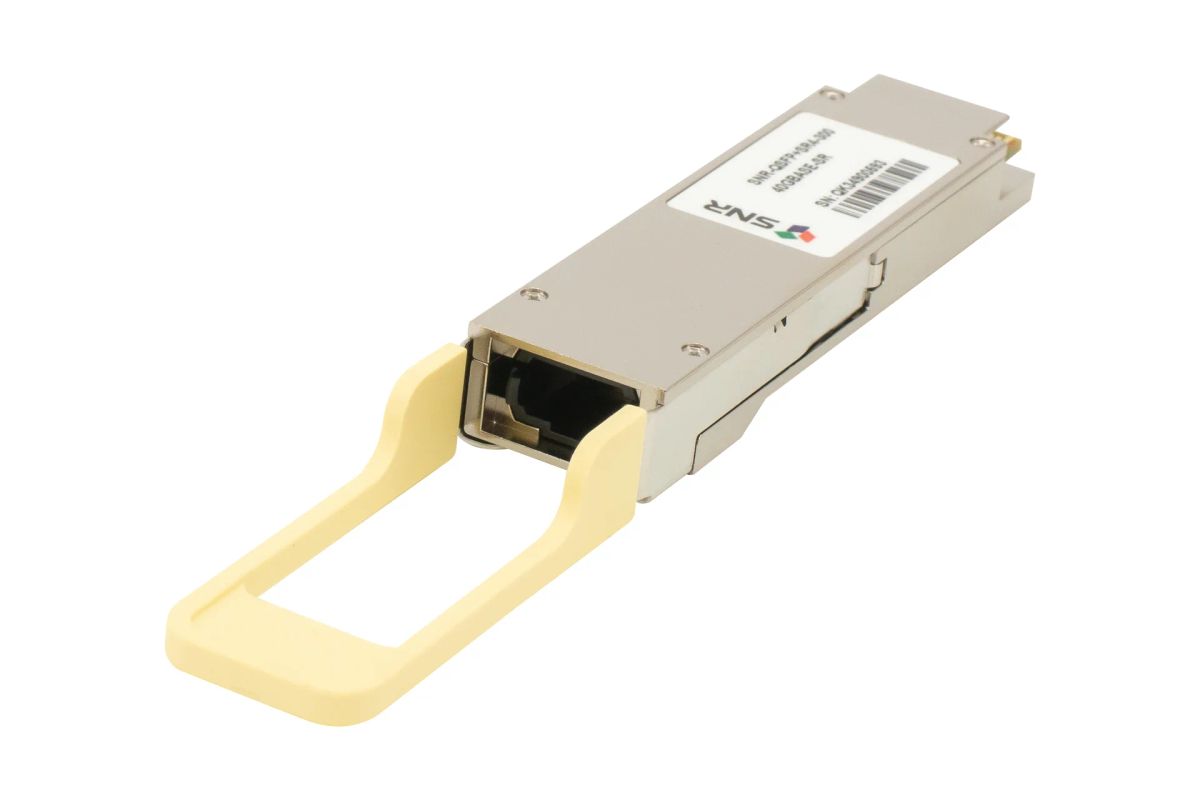 Трансивер  SNR-QSFP+SR4-300