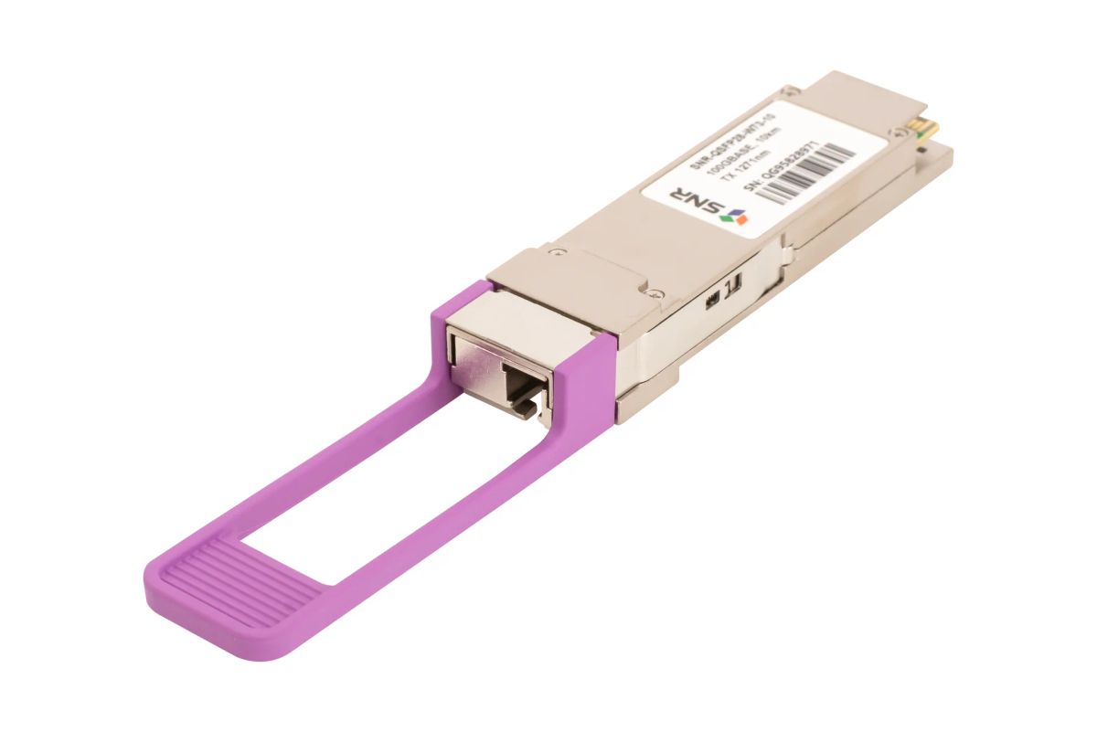 Трансивер  SNR-QSFP28-W73-10