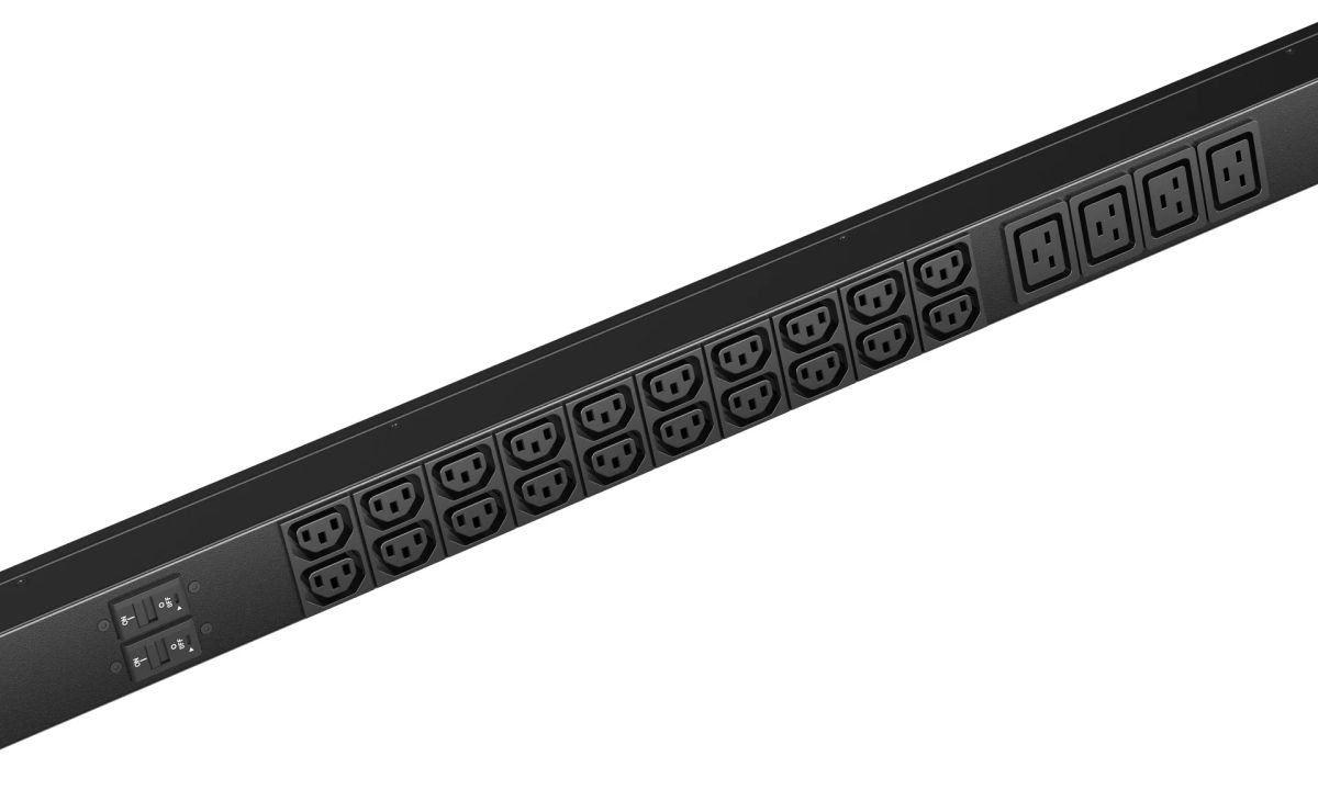 Блок розеток  SNR-PDU-A-40A08B-32L1