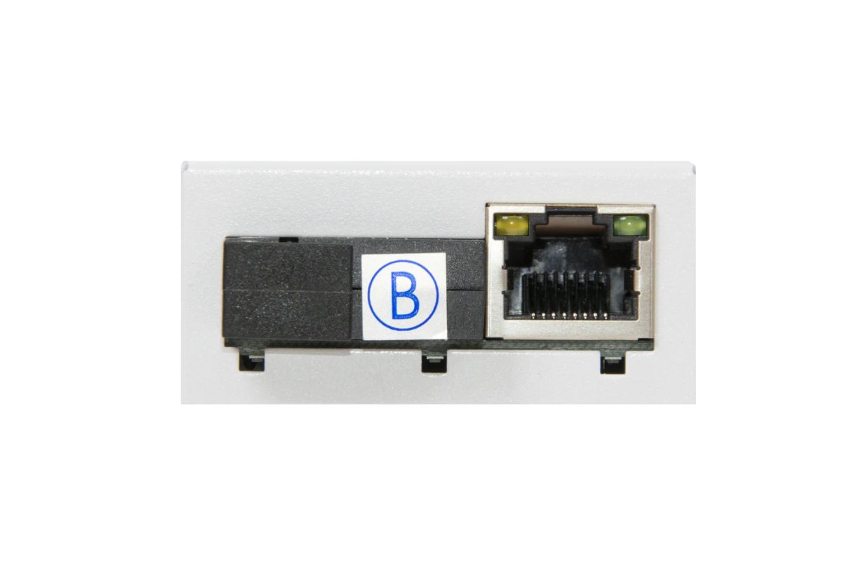Медиаконвертер  SNR-CVT-1000B